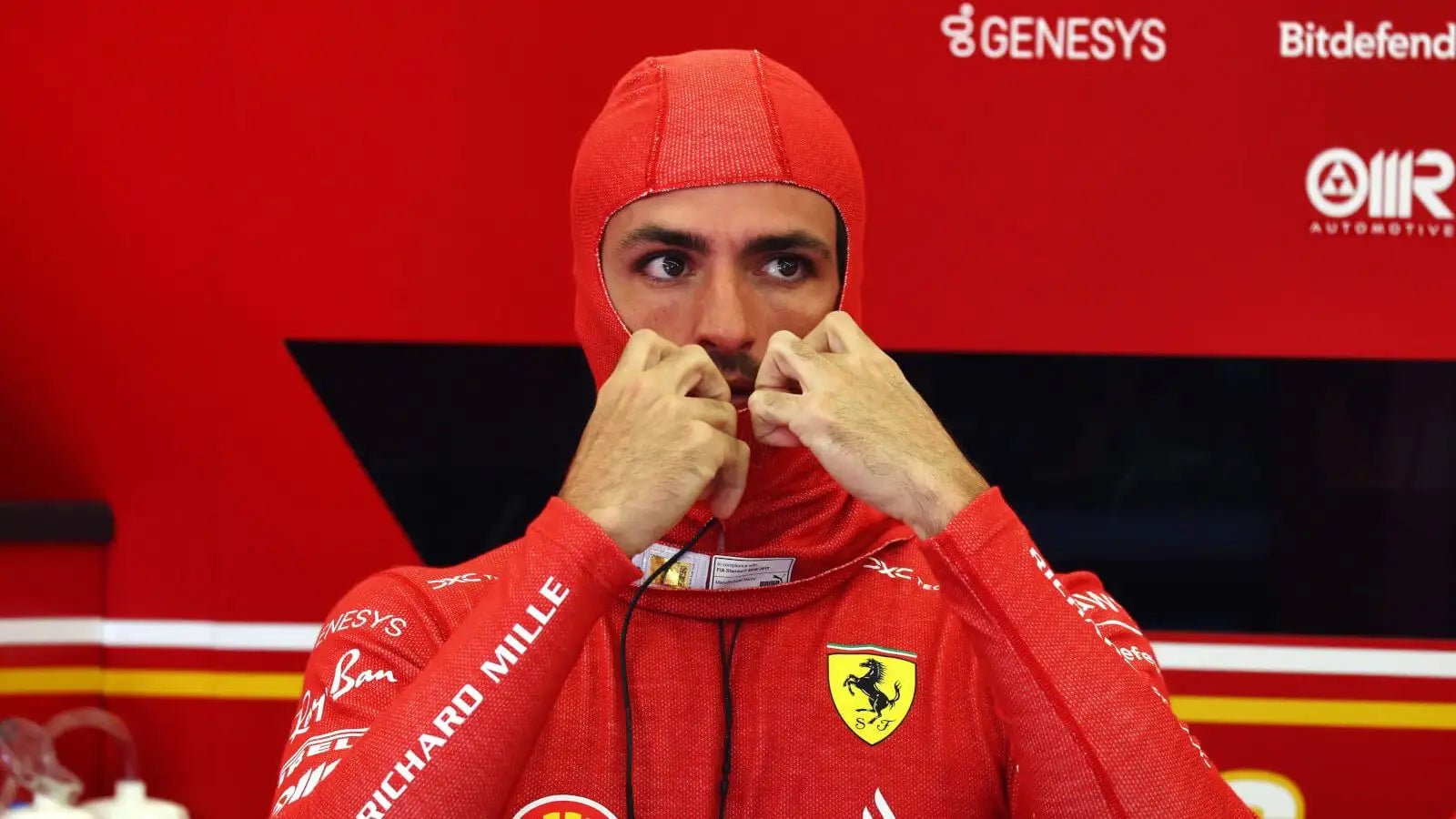 BREAKING: Carlos Sainz OUT of Saudi Arabian GP weekend, Oliver Bearman to make F1 debut
