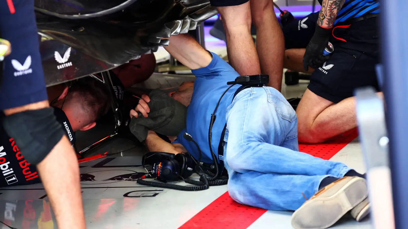 Adrian Newey points the finger after second Bahrain drain cover incident