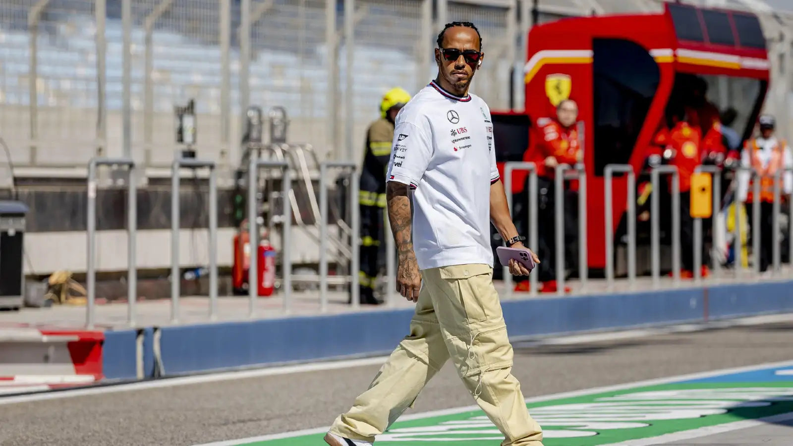 Lewis Hamilton causes confusion over Ferrari factory visit after Maranello claim