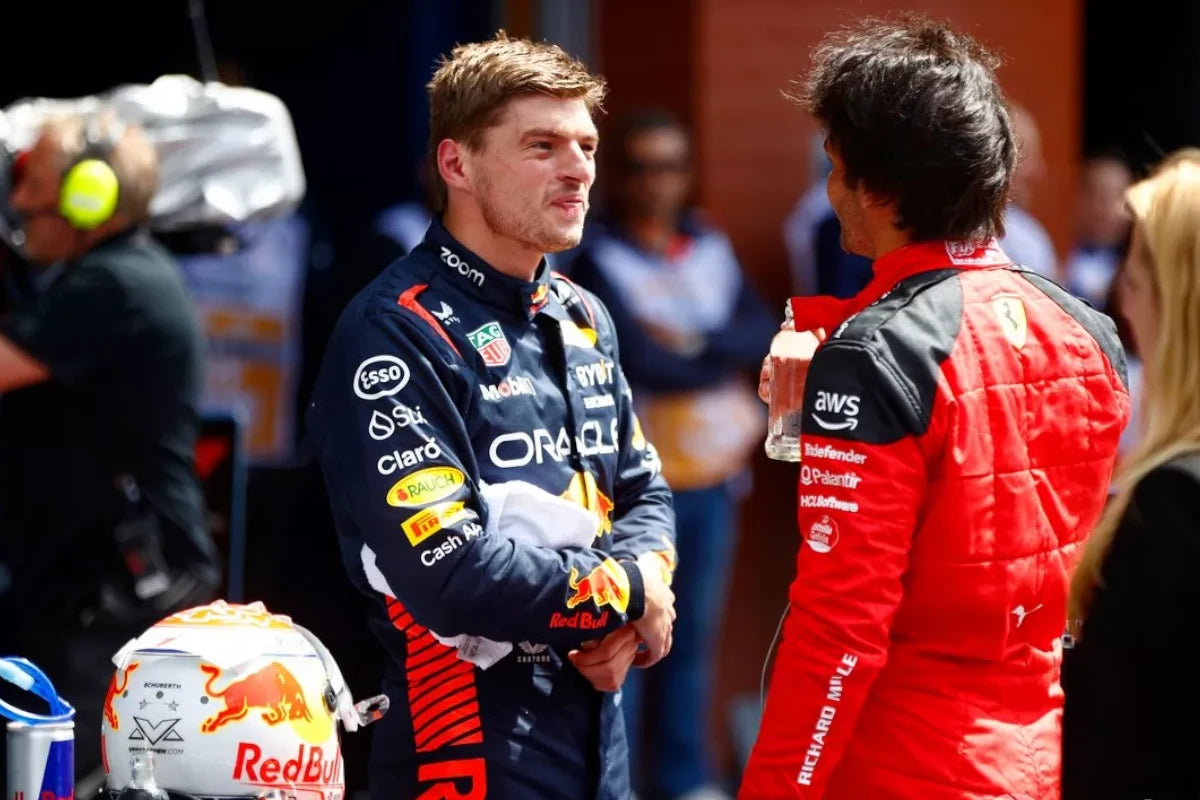 VERSTAPPEN WOULD “NEVER SAY NEVER” TO HAMILTON-STYLE FERRARI F1 MOVE